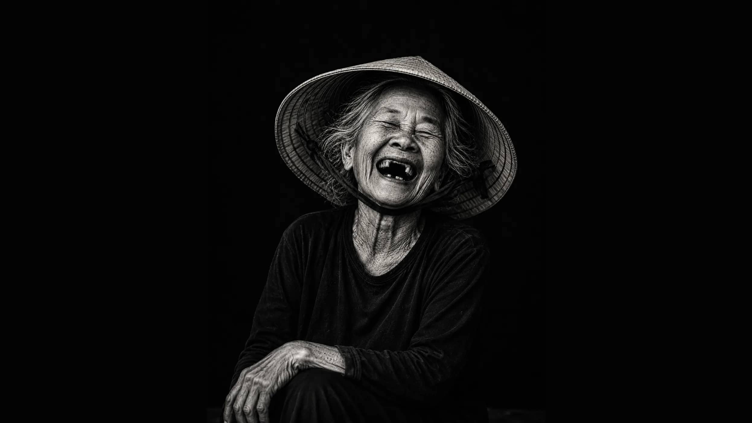 Smiling Vietnamese local in Da Nang market
